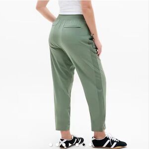 Athleta Brooklyn Mid Rise Pants Moss Green Women’s Size 10